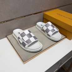 Louis Vuitton Slippers